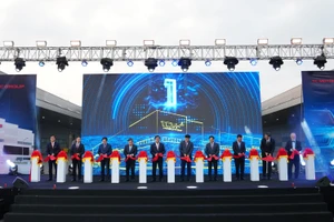 Khánh thành nhà máy sản xuất ô tô công suất 120.000 xe/năm tại Quảng Ninh