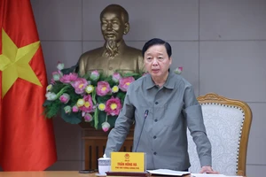 Phó Thủ tướng yêu cầu dự báo bão phải diễn giải để người dân nắm được mức độ nguy hiểm