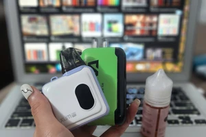 Tăng cường kiểm tra, xử lý, việc vận chuyển thuốc lá điện tử qua cửa khẩu