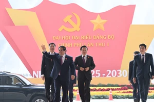 Đại hội Đảng bộ Chính phủ lần thứ I tiến hành phiên trù bị