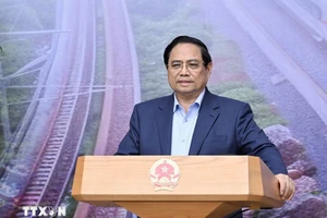 Tiếp tục nghiên cứu, xem xét 3 phương thức đầu tư với dự án đường sắt tốc độ cao Bắc-Nam