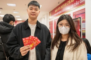 Ngày Thần Tài 2026: Sức mua tăng nhẹ, Gen Z tích vàng từ sớm