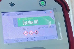 1 phụ nữ Thái Lan vận chuyển trái phép 4,5kg cocain bị bắt giữ tại Việt Nam