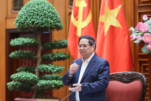 Thủ tướng: Nghiên cứu nâng mức thu nhập được mua nhà ở xã hội lên 25 triệu với người độc thân