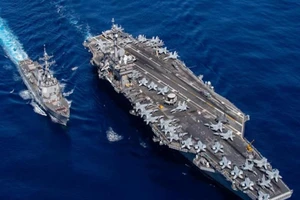 Mỹ đi loạt bước rắn với TQ về Biển Đông ngay đầu 2022