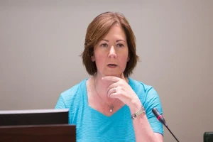 Đại sứ Ý tại Úc qua đời do rơi từ ban công tầng ba