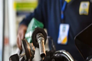 Tình hình giá xăng dầu ở các nước châu Á ra sao?