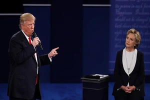 Ông Trump kiện bà Clinton và nhiều cá nhân, tổ chức, đòi bồi thường 24 triệu USD