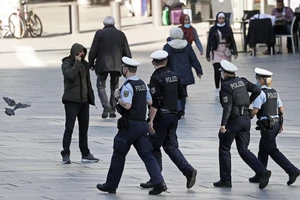 Đức bắt nhóm cực đoan ‘ủ mưu’ bắt cóc Bộ trưởng Y tế 