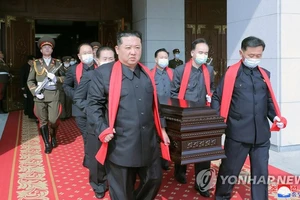 ẢNH: Ông Kim dự lễ tang của Nguyên soái Triều Tiên