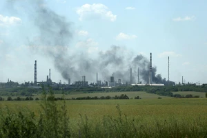 Nóng Nga-Ukraine 1-7: Kiev nói tên lửa thiếu chính xác từ thời Liên Xô mà Nga sử dụng bay lạc phá nhiều cơ sở dân sự 