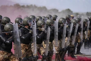 Lực lượng NATO ở Kosovo báo động cao giữa căng thẳng khu vực này và Serbia