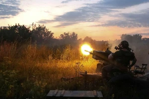 Nóng Nga-Ukraine 11-8: Trung Quốc nói Mỹ đẩy Nga vào đường cùng; Nga pháo kích từ nhà máy hạt nhân khiến 13 người chết 