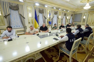 Đoàn thanh sát viên hạt nhân IAEA đến Ukraine, chuẩn bị kiểm tra nhà máy Zaporizhzhia 