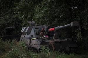 Nóng Nga-Ukraine 15-9: Nga đẩy mạnh tiến công Donetsk; Ukraine khoe ‘chiến lợi phẩm’ ở Kharkiv 