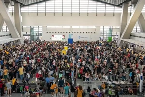 Sân bay Manila gặp sự cố kiểm soát không lưu do mất điện, hàng trăm chuyến bay bị hoãn hủy 