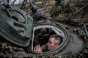 Băn khoăn chuyện hậu cần và hiệu quả khi phương Tây gửi xe tăng cho Ukraine 