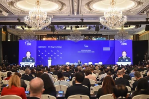 Đối thoại Shangri-La 2023: Châu Á giữa 'vòng xoáy' cạnh tranh Mỹ - Trung