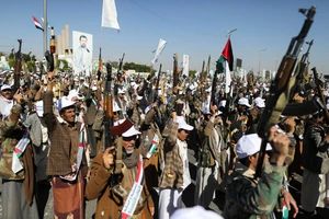 Dù bị liên minh Mỹ, Anh tấn công, Houthis vẫn được lợi?