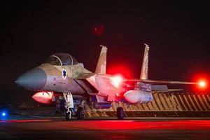 Iran tấn công Israel: Đòn trả đũa hay sai lầm chiến lược? 