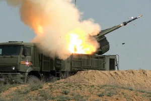 Ukraine tập kích UAV quy mô lớn vào Moscow và hơn chục tỉnh của Nga 