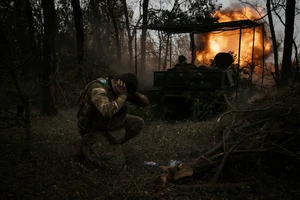 Chiến sự Nga-Ukraine 14-1: Nga vây hãm thành trì chiến lược ở Donetsk; Ông Zelensky trừng phạt ngành tài chính Nga