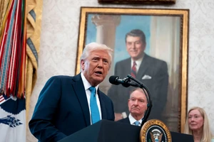 Tuần trăng mật nhiệm kỳ 2 của Tổng thống Trump đã kết thúc?