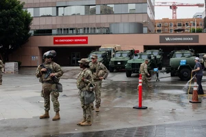 4.700 lính đối phó biểu tình ở Los Angeles và các tiền lệ của Mỹ