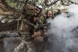 Chiến sự Nga-Ukraine 13-9: UAV Ukraine phá cảng dầu lớn của Nga ở biển Baltic; Liên lạc đàm phán tạm dừng