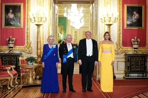 CHÙM ẢNH: Quốc yến hoành tráng Vua Charles III đón tiếp Tổng thống Trump 