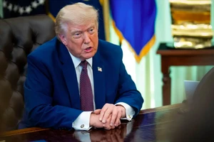 Thẩm phán liên bang bác việc ông Trump thu 100.000 USD cho visa H-1B 