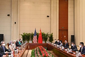 Hội đàm giữa các quan chức cấp cao của Mỹ và Trung Quốc tại TP Thiên Tân, Trung Quốc. Ảnh: TÂN HOA XÃ