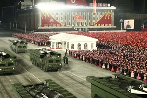 Khung cảnh Triều Tiên duyệt binh hồi năm 2021. Ảnh: KCNA