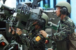 Đài Loan có thể yêu cầu Mỹ cung cấp thêm hệ thống HIMARS. Ảnh: REUTERS