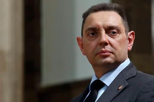 Bộ trưởng Nội vụ Serbia - ông Aleksandar Vulin. Ảnh: AP