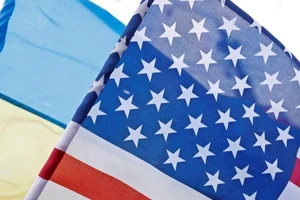 Quốc hội Mỹ nhất trí thông qua dự luật viện trợ 12 tỉ USD cho quân sự và kinh tế UKraine. ẢNH: REUTERS