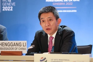 Đại sứ Trung Quốc tại WTO Lý Thành Cương. Ảnh: TÂN HOA XÃ