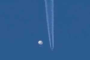 Mỹ bắn hạ khinh khí cầu do thám Trung Quốc ngày 4-2. Ảnh: BUSINESS INSIDER