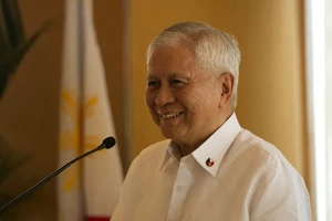 Người đại diện Philippines kiện Trung Quốc về Biển Đông qua đời