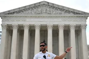 Tòa án tối cao Mỹ cấm trường đại học dùng chủng tộc để tuyển sinh