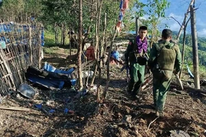 Giao tranh Myanmar: Nhóm sắc tộc thiểu số chiếm cửa khẩu biên giới Myanmar-Trung Quốc