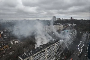 Chiến sự Nga-Ukraine 3-1: Ukraine nói hạ 810 lính Nga trong ngày; Nga oanh tạc loạt cơ sở sản xuất và chứa vũ khí của Ukraine 