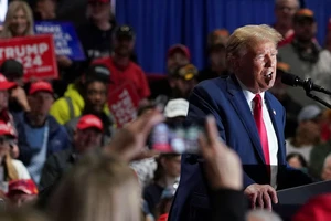 Ông Trump đồng loạt thắng bầu cử sơ bộ ở 3 bang, rộng đường tái tranh cử Tổng thống