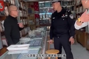 Gọi cảnh sát vì bị kêu là 'con ma nghèo nàn không đủ tiền mua mà còn hỏi giá'