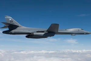 Tiêm kích MiG-31 Nga chặn 2 máy bay ném bom chiến lược của Mỹ 