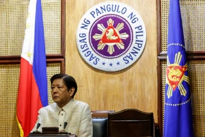 Tổng thống Philippines ký sắc lệnh tăng cường an ninh hàng hải