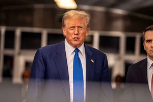 Ông Trump công kích ông Biden điều hành chính quyền 'kiểu Gestapo'