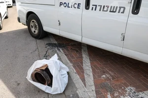 VIDEO: Hamas phóng loạt rocket vào Israel