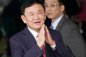 Ông Thaksin bị truy tố vì tội khi quân