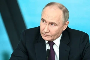 Tổng thống Putin: Sẽ đáp trả 'bất tương xứng' việc phương Tây cho Ukraine dùng vũ khí đánh Nga